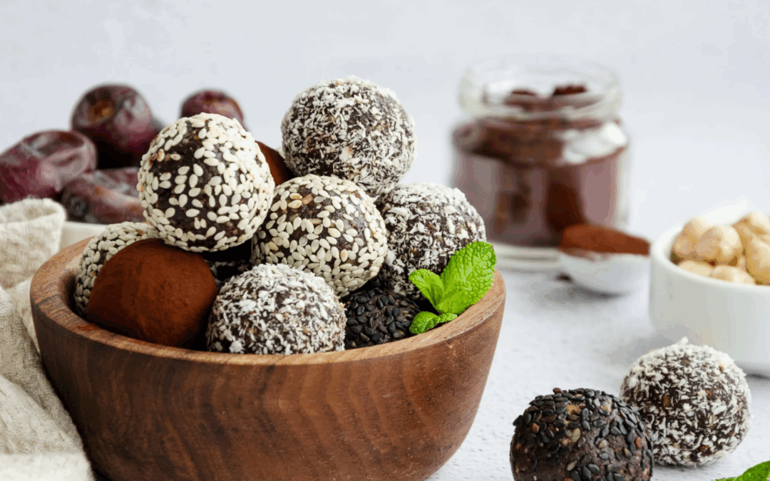 كرات الطاقة الصحية بالشوفان والتمر